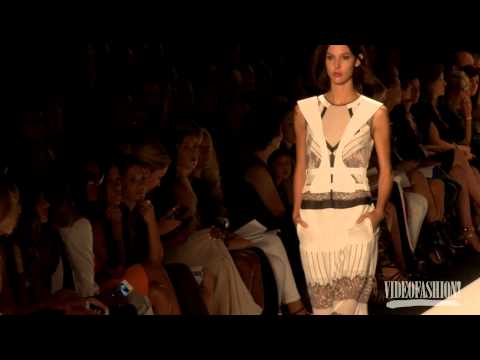 BCBGMAXAZRIA Spring/Summer 2013 - Videofashion