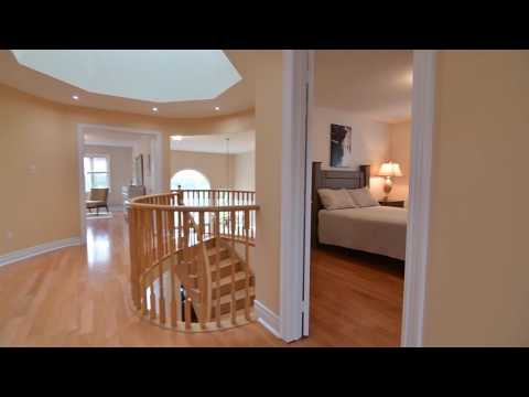 Welcome to 464 Delaney Dr Ajax!