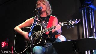 Bathroom Sink - Miranda Lambert