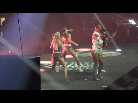 2 UNLIMITED TRIBAL  DANCE  18.12.2019; We Love The 90's - The SSE Arena, Wembley.