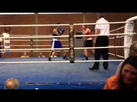 Boxchamp Juni 2014: Tamin Sharifi gegen Alexander Vilgelm