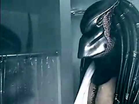 Alien Vs Predatar shower commercial