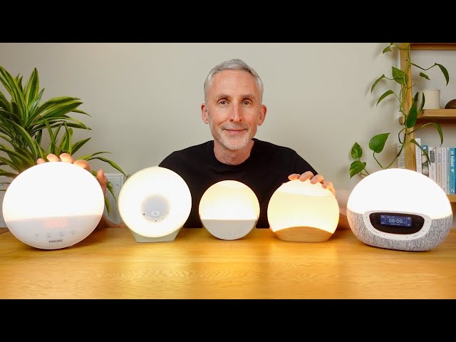 Vídeo relacionado con Epochleno Despertador Sunrise Light, despertador de habitación con ruido blanco y luz lunar, 10 melodías, función de cuenta atrás y brillo ajustable - Madera