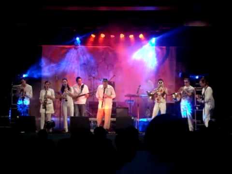 Hugo Čáves Orchestra - Balkanska