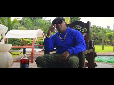 Kola Loka Negüe Robinson - Guajiro pero con Chicle (Video Oficial)