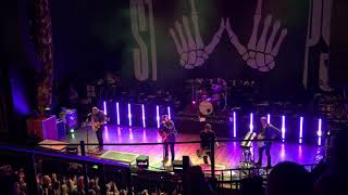 We The Kings- “I Feel Alive” Live in Dallas