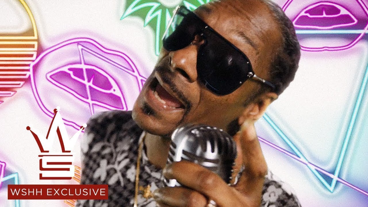 Snoop Dogg ft October London – “My Last Name”