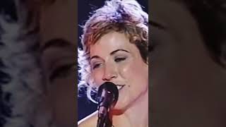 Guns N Roses &amp; Sheryl Crow - Sweet Child O'Mine (1988)
