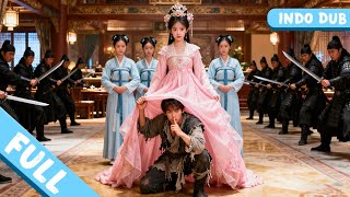 Download lagu Pemuda miskin dikejar musuh, sembunyi di bawah rok wanita… tapi ternyata dia adalah putri kaya raya! mp3