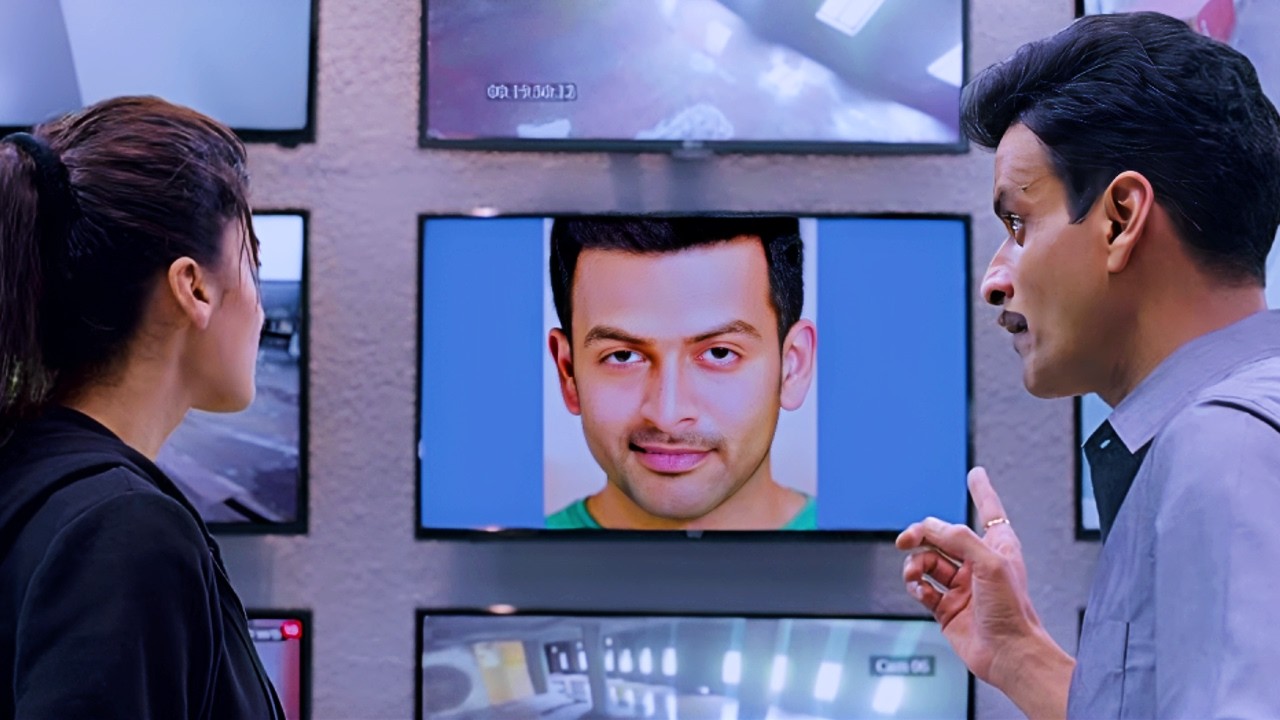 Yeh Hai Tumhara Target ! | Taapsee Pannu, Manoj Bajpayee Action Scene | Naam Shabana