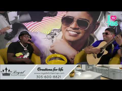 Adonis MC improvisando con El Mismo Lores