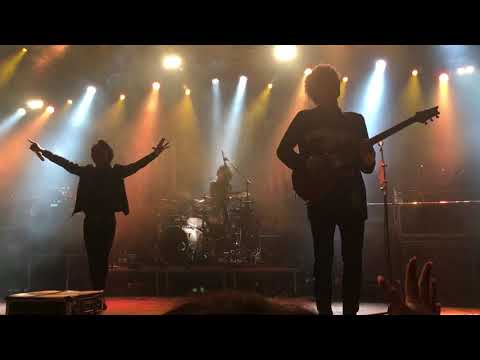 ONE OK ROCK – Bon Voyage – live in Helsinki @ The Circus 05.12.2017