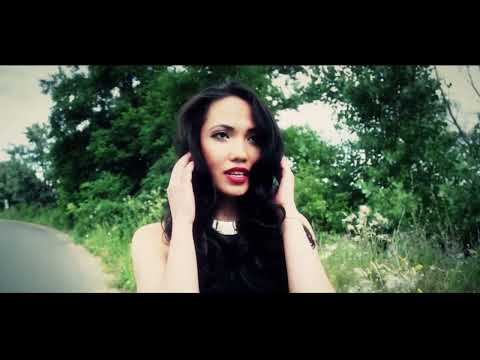 Dillin Hoox - The Maze (OFFICIAL VIDEO)