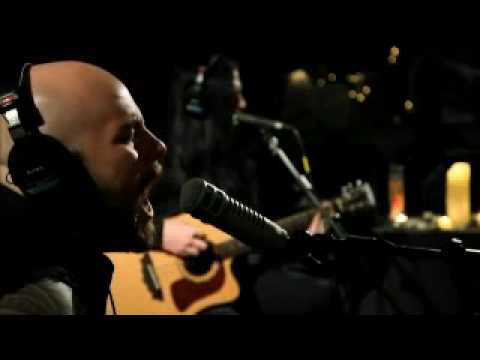 Videoclip de Blood in the Tears (Live) [Acoustic] — Demon Hunter