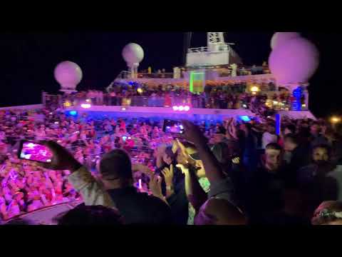 Carnival Sunshine New Years Eve Countdown 2018-2019