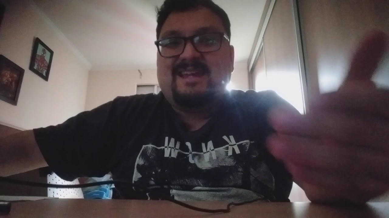 Gilles Lipovetsky e a felicidade paradoxal