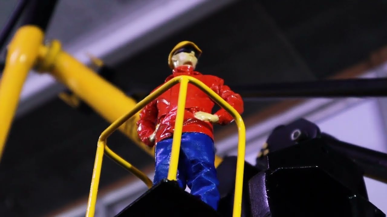 Function Oil Rig Arm Miniature Model | Engineering Model Making | Maadhu Creatives