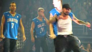 NKOTBSB - Everybody / Hangin' Tough - NKOTBSB Tour (July 6, 2011)