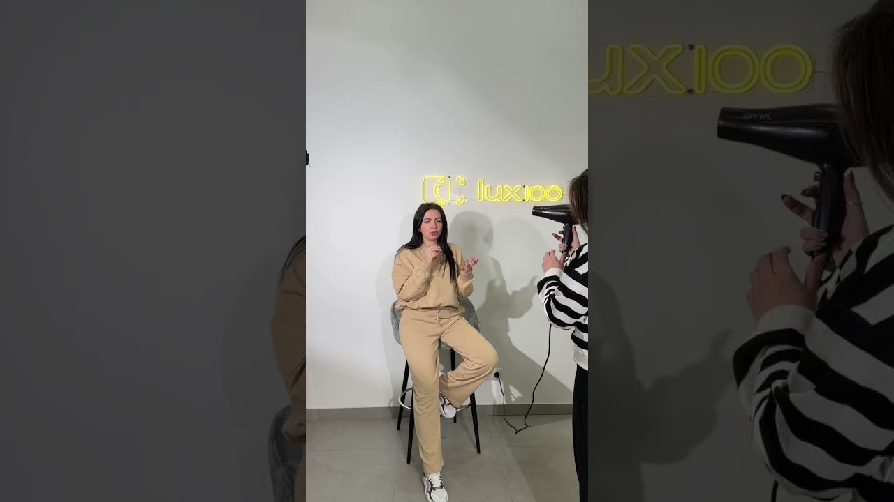 Накамерне відеосвітло з магнітним кріпленням MagSafe та дзеркалом для телефону
