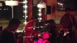 The Valveenus - Too Late (Snuff cover)