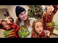 CHRiSTMAS MORNiNG A Special SURPRiSE Adley Niko Navey Open Family Presents Then Play New Toys
