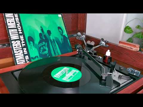 Who's In The House (After Eight Dub) ~ The Beatmasters With Merlin  12" Vinyl Rhythm King 45rpm 1989