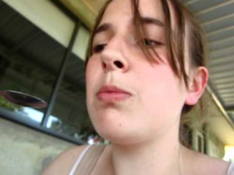 Katelyn's First-Time Feijoa Review