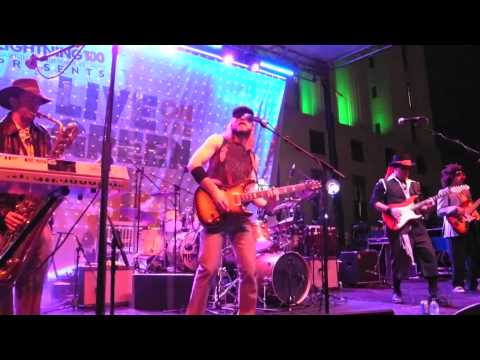 H-Beam Performs "Bang" : Live On The Green 2011