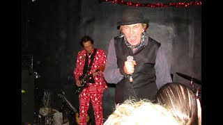 THE WEIRDOS Helium Bar  Live at Alex&#39;s Bar Long Beach,CA  12/21/17