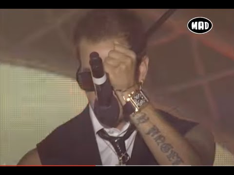 Νίνο & Κόκκινα Χαλιά - I kissed a boy | Mad Video Music Awards 2009