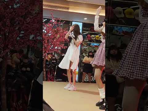 230212 (Meiji Fancam) Miruku - Michi no Miraizu @ Thaniya Illumination Aidoru Matsuri # 6