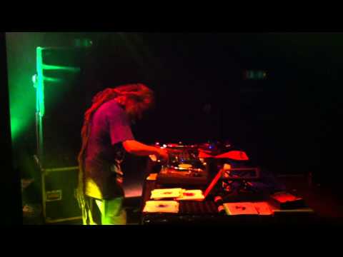 ASHER SELECTOR - usine - gva 4 mai 2013