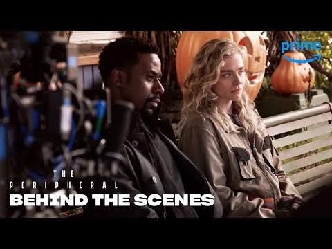Thumbnail of the video: Making Of Season 1 Featurette