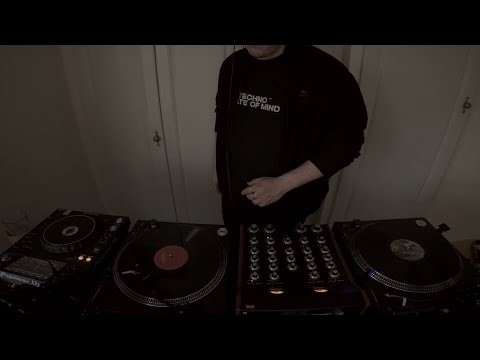 Dark Minimal – Rominimal Hybrid Set by Ilusorio / Dublin