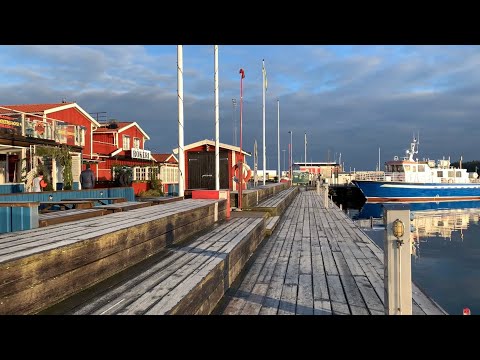 Swedish small town: Nynäshamn. Walking tour of town center and harbor (Stockholm day trip)