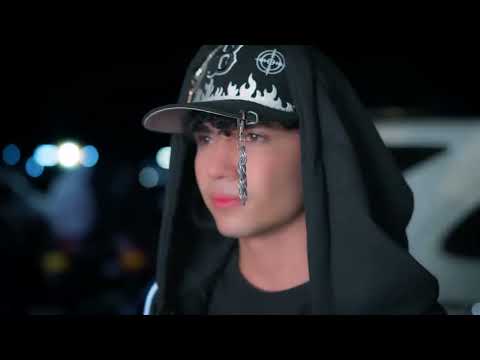 CrushFive -  PQ TAN SOLA ((Video oficial))