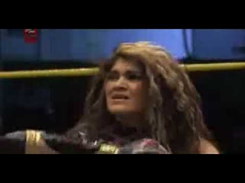 Dark Angel Sarah Stock vs Princesa Blanca