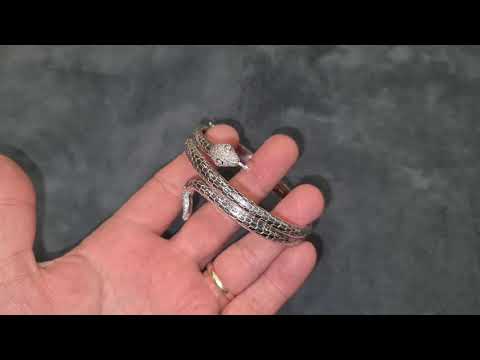 18ct White Gold Diamond Snake Serpent Bangle Bracelet
