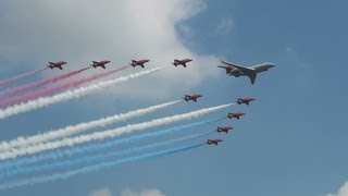 preview picture of video 'The Reds Arrows at Waddington 7th July 2013'
