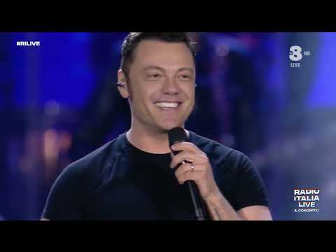Sere Nere (De Tardes) - Tiziano Ferro  LIVE