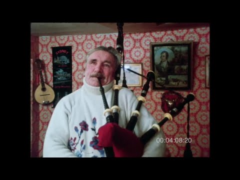 Playing the Pipes (1982) - Willie McPhee - Scottish Traveller Traditional Piper