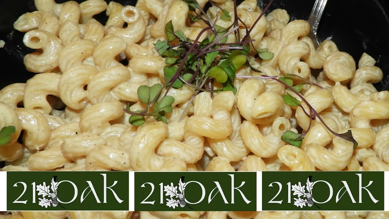 21 OAK Manchester CT Vegan Restaurant Tour, Menu & Food Review!