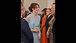 Download lagu Daring princess of Wales,goes braless in pale blue floor-length Jenny Packham gown mp3 Download lagu Daring princess of Wales,goes braless in pale blue floor-length Jenny Packham gown mp3