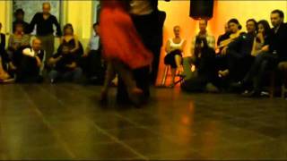 Video thumbnail for OCTAVIO FERNANDEZ Y CORINA HERRERA EN LA MILONGA DE ARTIGAS (Milonga)