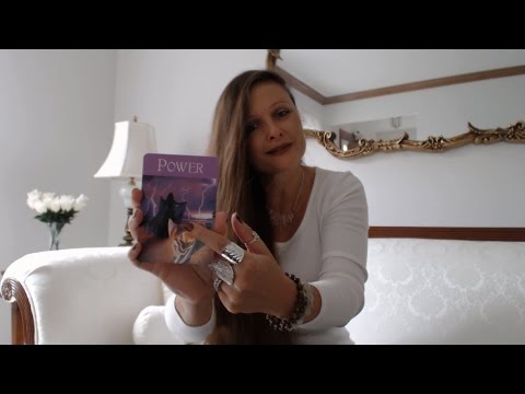Free Daily Oracle & Tarot Intuitive Angel Card Reading - Monday Oct 10, 2016