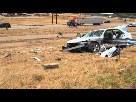 FHWA says guardrails pass crash tests