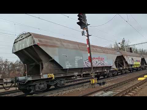 742 793-3 CZ Logistics se ujala těžkého,dlouhého nákladního vlaku s obilňáky.💪😮Odjezd z Hulína.