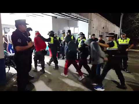 Megaoperativo policial en el Este #tucuman  terminó con 38 detenidos y 20 motos secuestradas