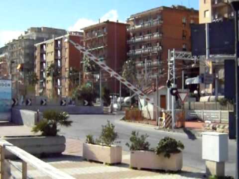 Passaggio a livello FS 64 Montini Loano railroad crossing Spoorwegovergang