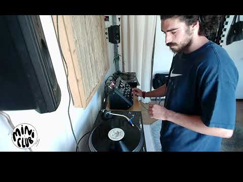 Mini Club 06 / Veruh